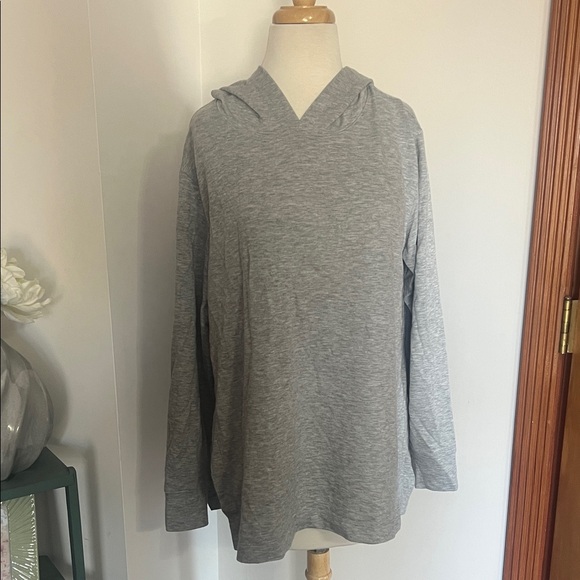 a:glow Tops - a:glow Heather Gray Maternity & Nursing Pullover, Medium
